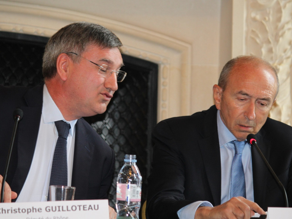 Métropole/Rhône : un chèque de 424 millions d’euros pour sortir des emprunts toxiques