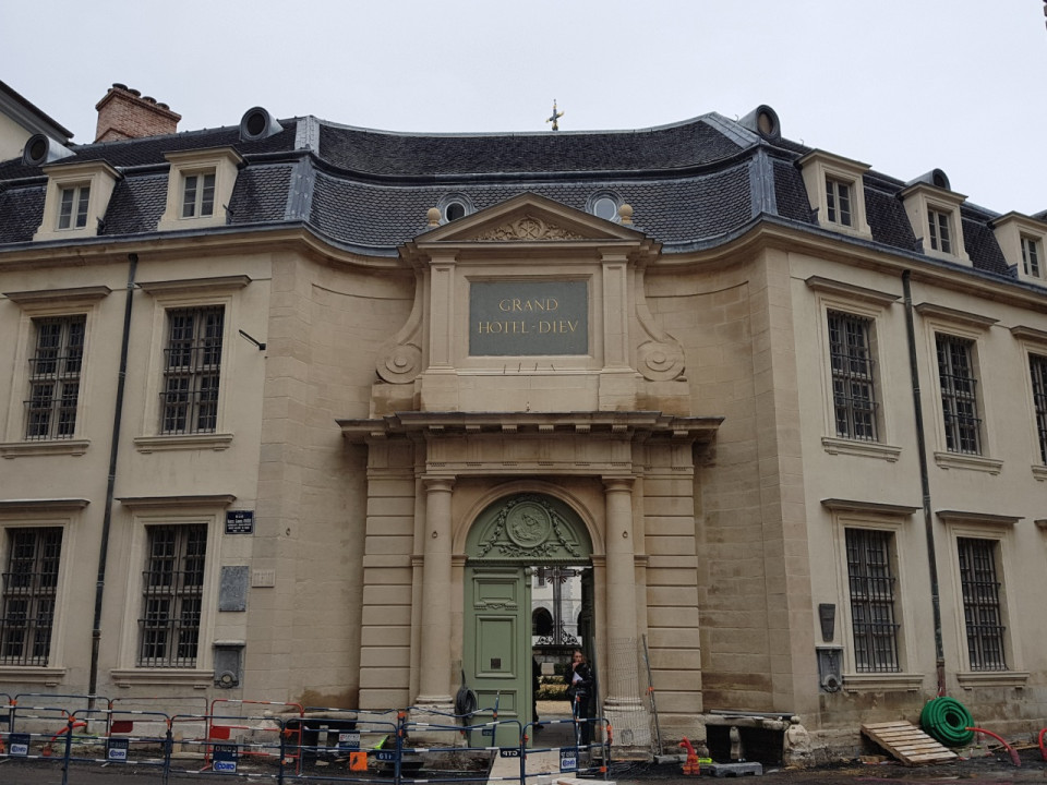 Avec le Grand Hôtel-Dieu, Crédit Agricole Centre-Est prend du galon à Lyon