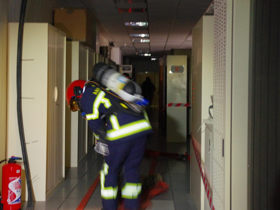 Lyon : son ex attend son enfant, il met le feu à son hall d’immeuble