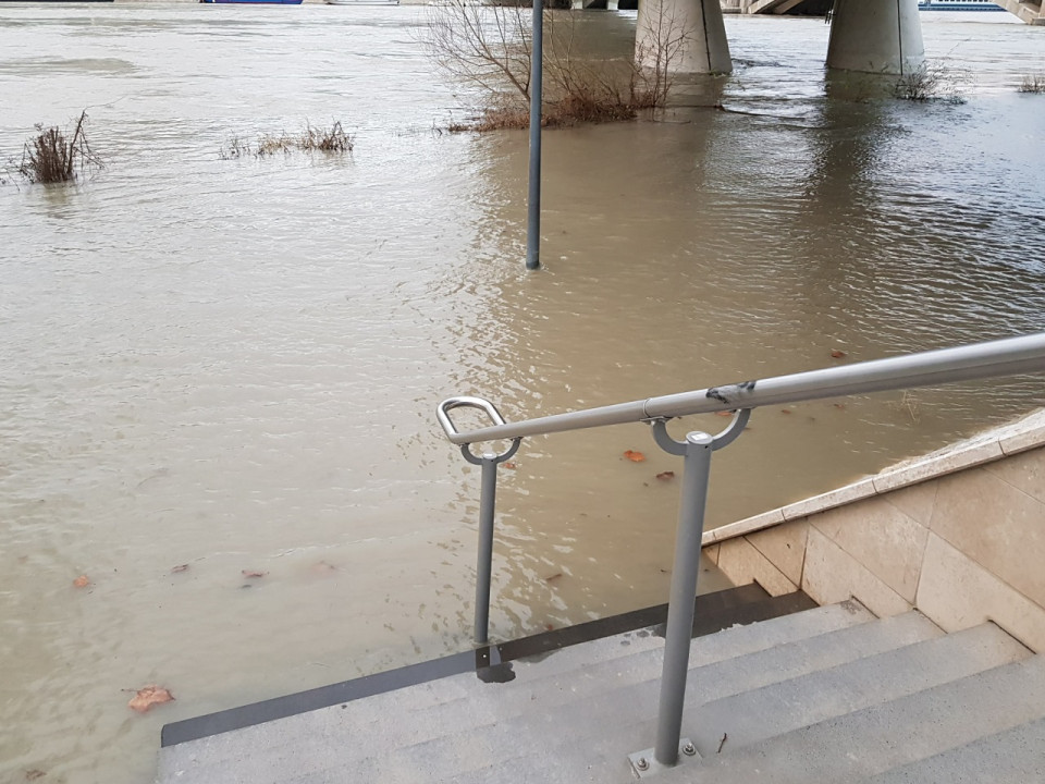 Le Rhône en décrue, la Saône encore instable