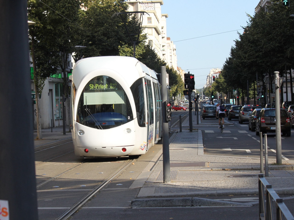 Le SDF écroué après s'être frotté à une femme dans le tramway