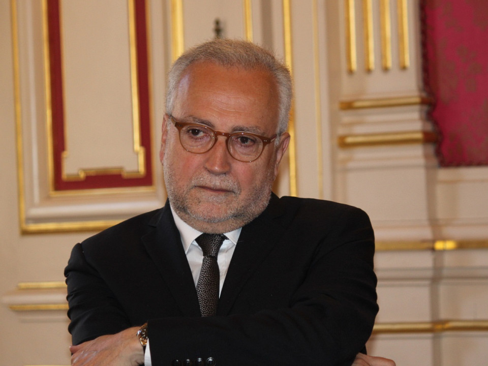 De nouveaux élus de Lyon, dont Jean-Yves Sécheresse, rejoignent Emmanuel Macron