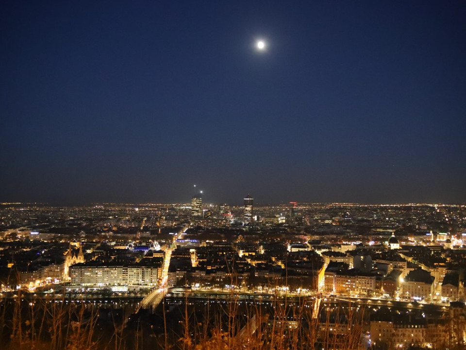 Que sera-t-il interdit de faire la nuit du 31 décembre à Lyon et dans le Rhône ?