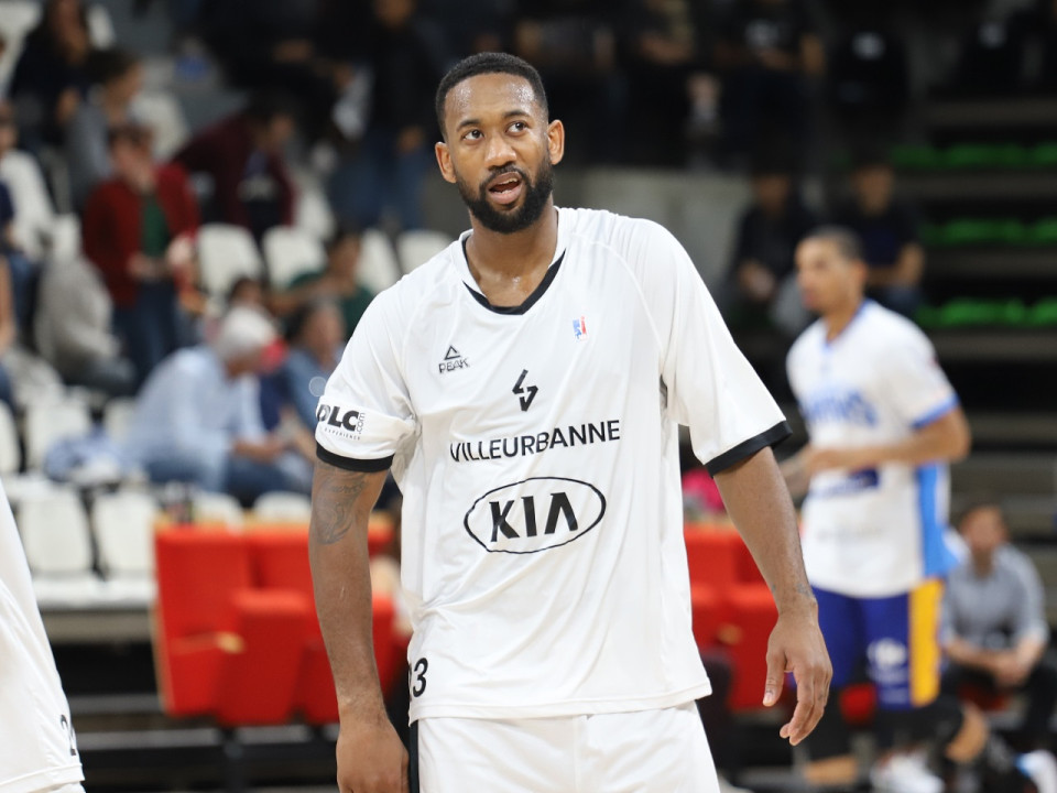 On n'arrête plus l'ASVEL, vainqueur à Chalon-sur-Saône (89-92)