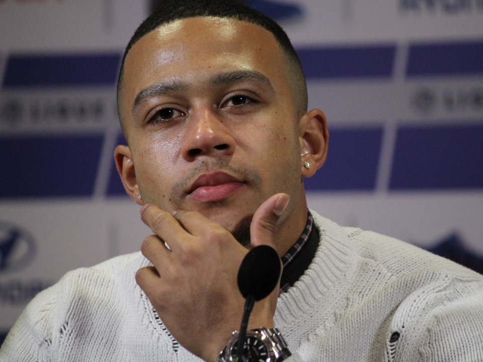 OL : Memphis Depay en surpoids ? Que du muscle répond le club