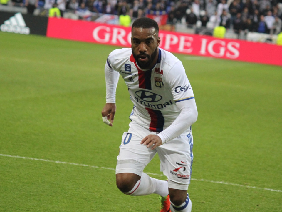 OL : Alexandre Lacazette d’accord avec l’Atlético Madrid ?