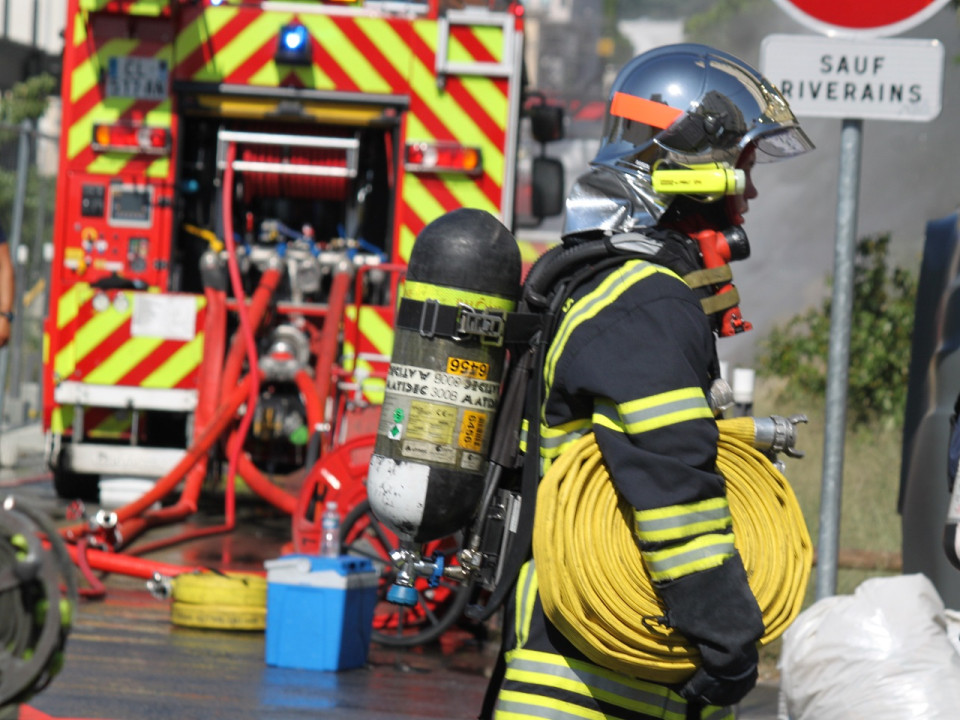 Caluire : un homme soupçonné d'avoir mis le feu à l'appartement de son amie après une dispute