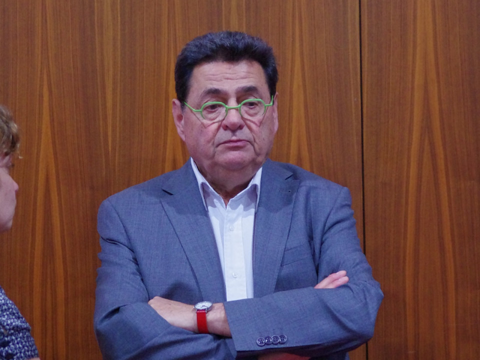 Le maire de Villeurbanne, Jean-Paul Bret, révèle être atteint d'un cancer