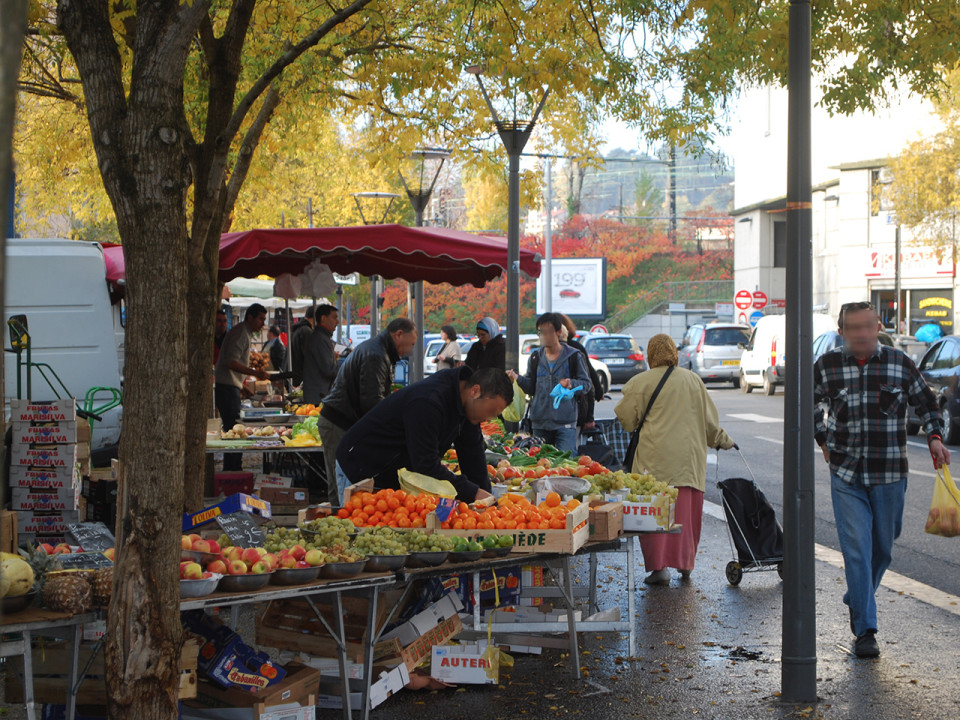 Villeurbanne: une placière municipale condamnée pour corruption sur des marchés