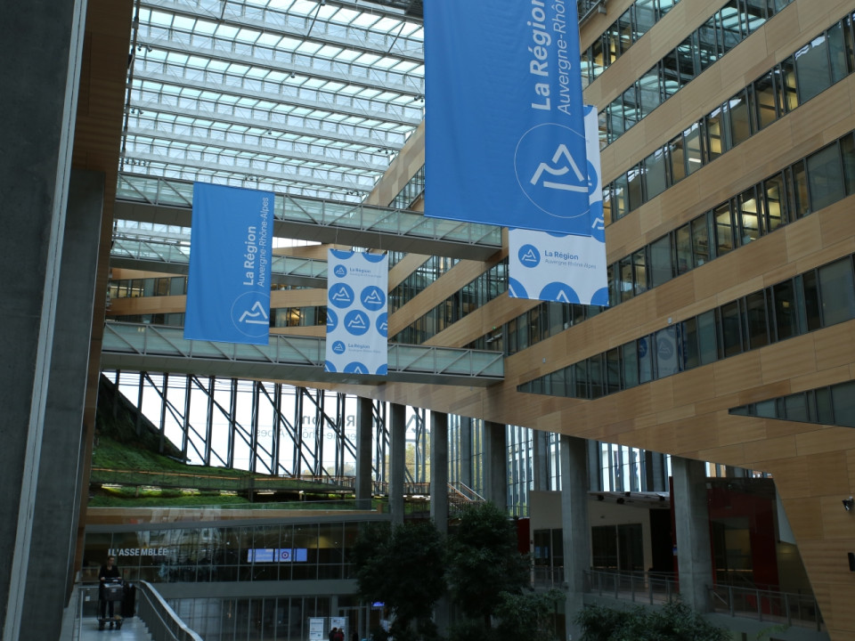 Auvergne-Rhône-Alpes : les demandes de "bourse au mérite" sont ouvertes pour les jeunes diplômés