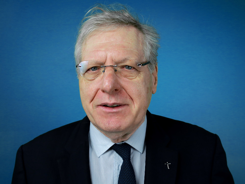 Bernard Devert (Habitat et humanisme) : "Ehpad : les personnes ont le sentiment d'être inutiles et de coûter cher"