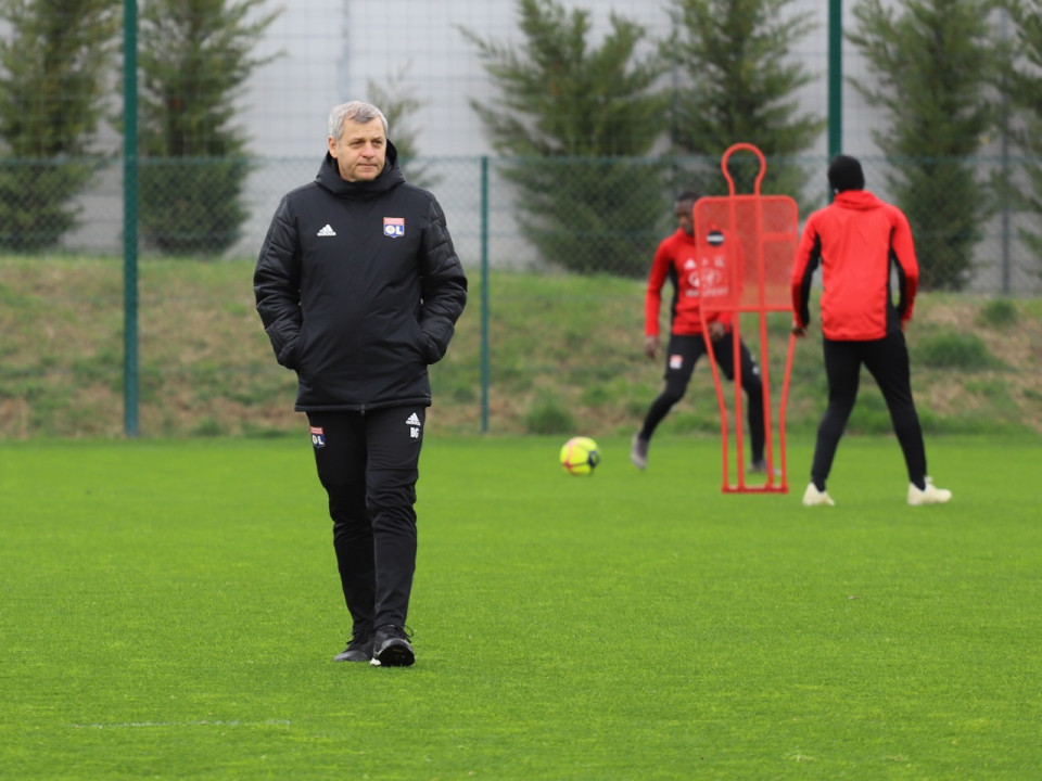Un retour de Bruno Genesio en Ligue 1 ? "Prêt à entraîner un autre club français que l'OL"