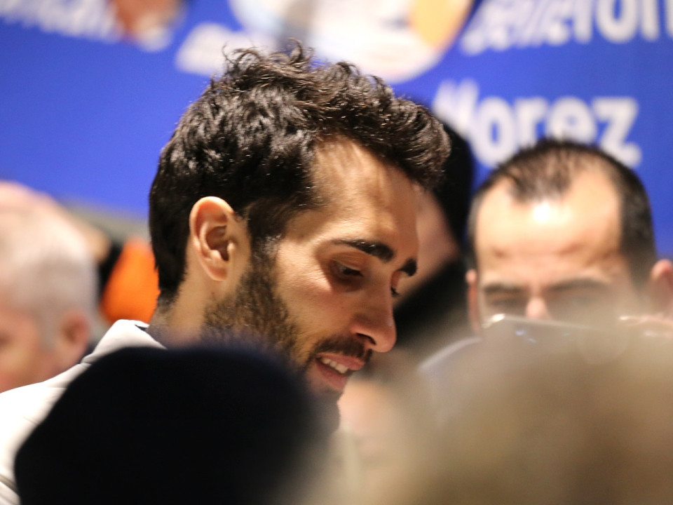 JO 2018 : les athlètes accueillis à l'aéroport Lyon Saint-Exupéry par un froid glacial