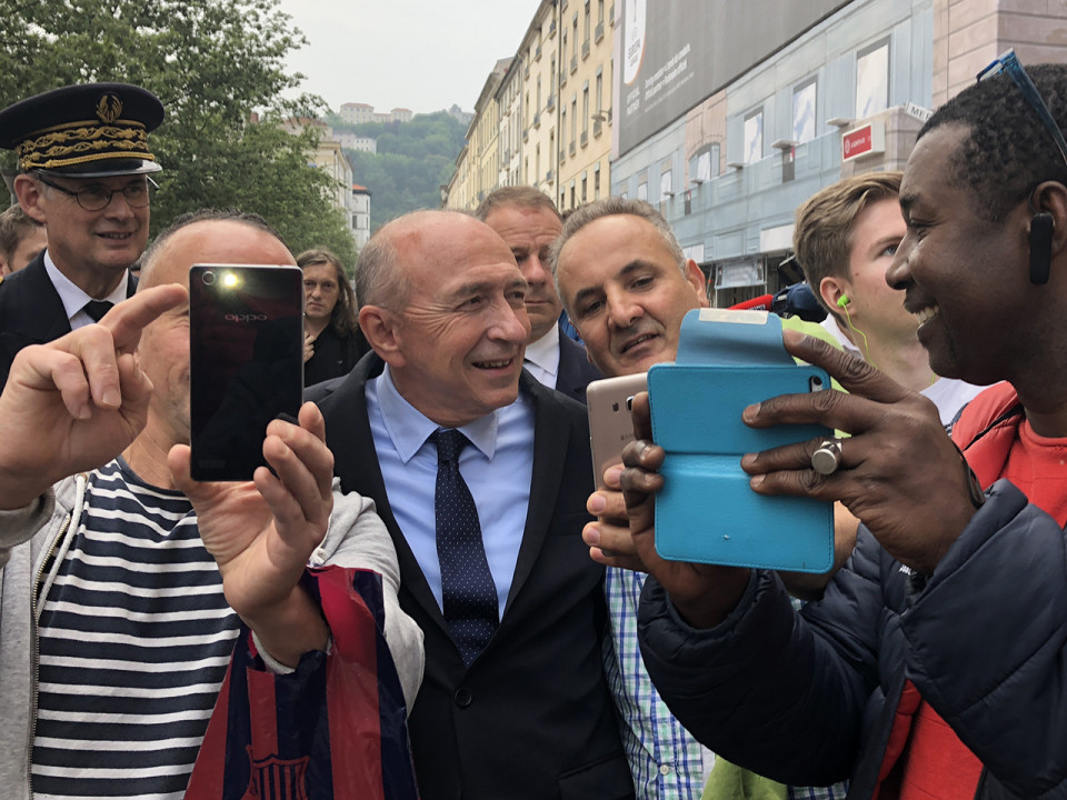 Toujours inconnu du grand public, Gérard Collomb a un discours qui plaît aux Français