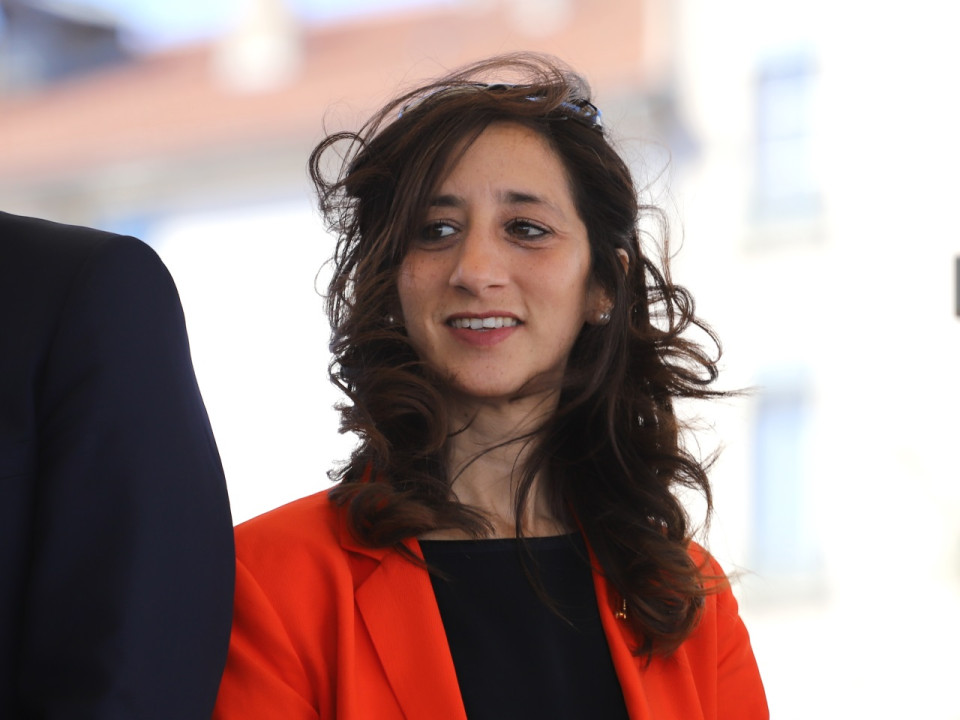 Collomb et son "oeuvre rassemblatrice" : la députée Anissa Khedher à nouveau moquée par l'opposition