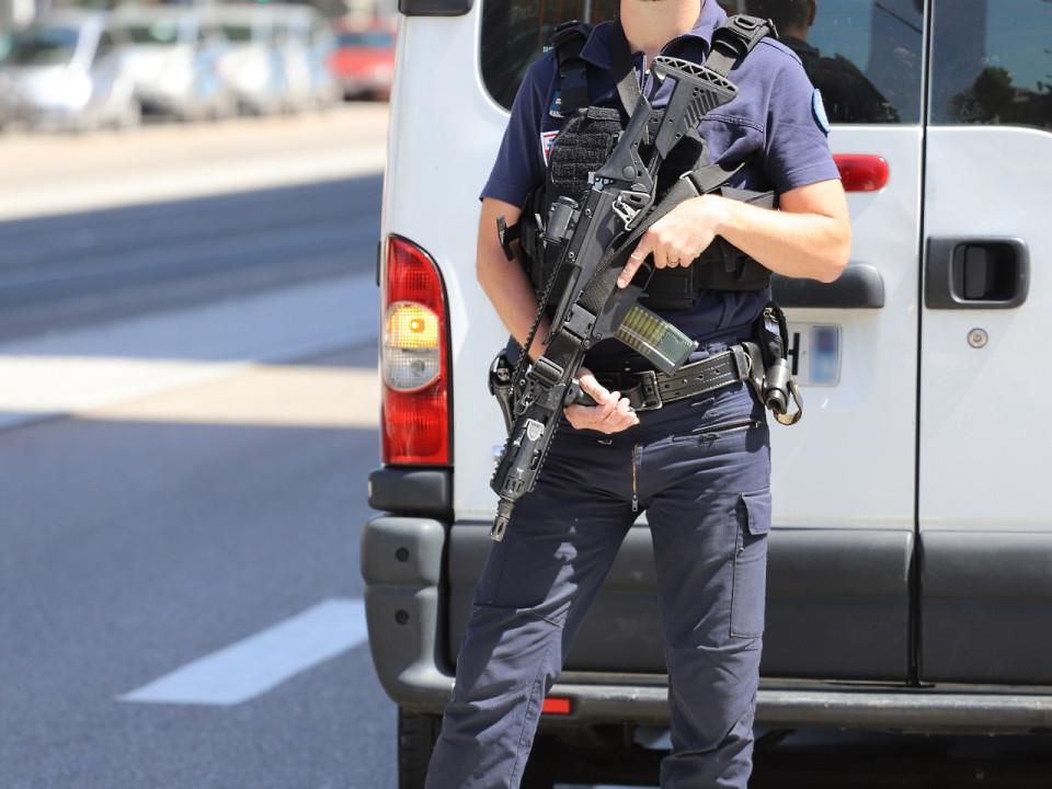 Villeurbanne : blessés après une fusillade, ils prennent un Uber pour aller à l'hôpital