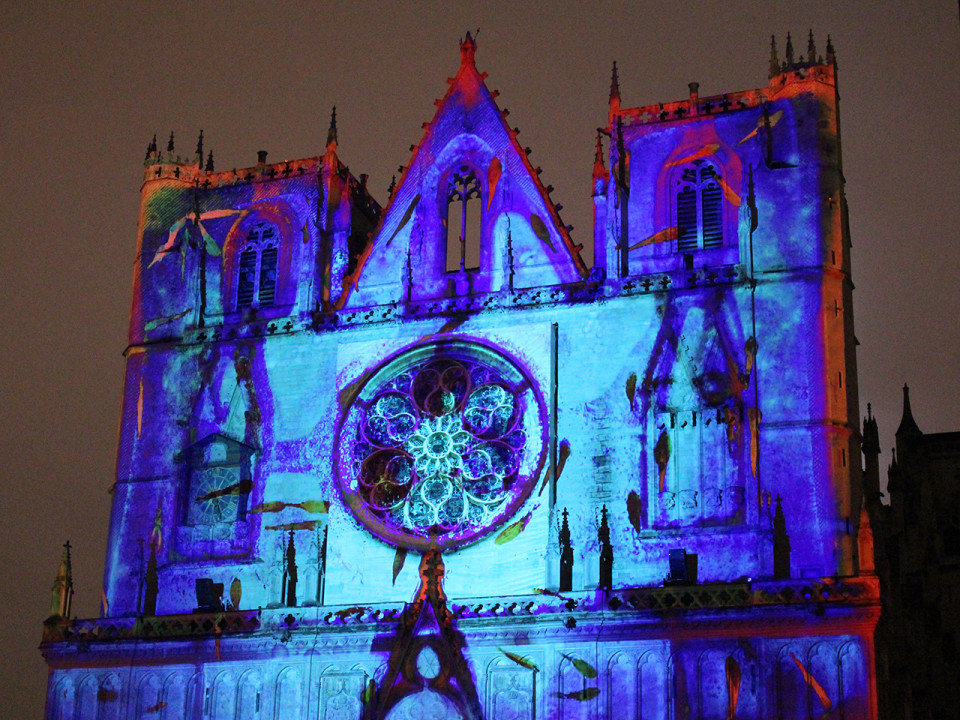 Fête des Lumières : à Saint-Jean, "on appuie sur le bouton et tout est fait !"