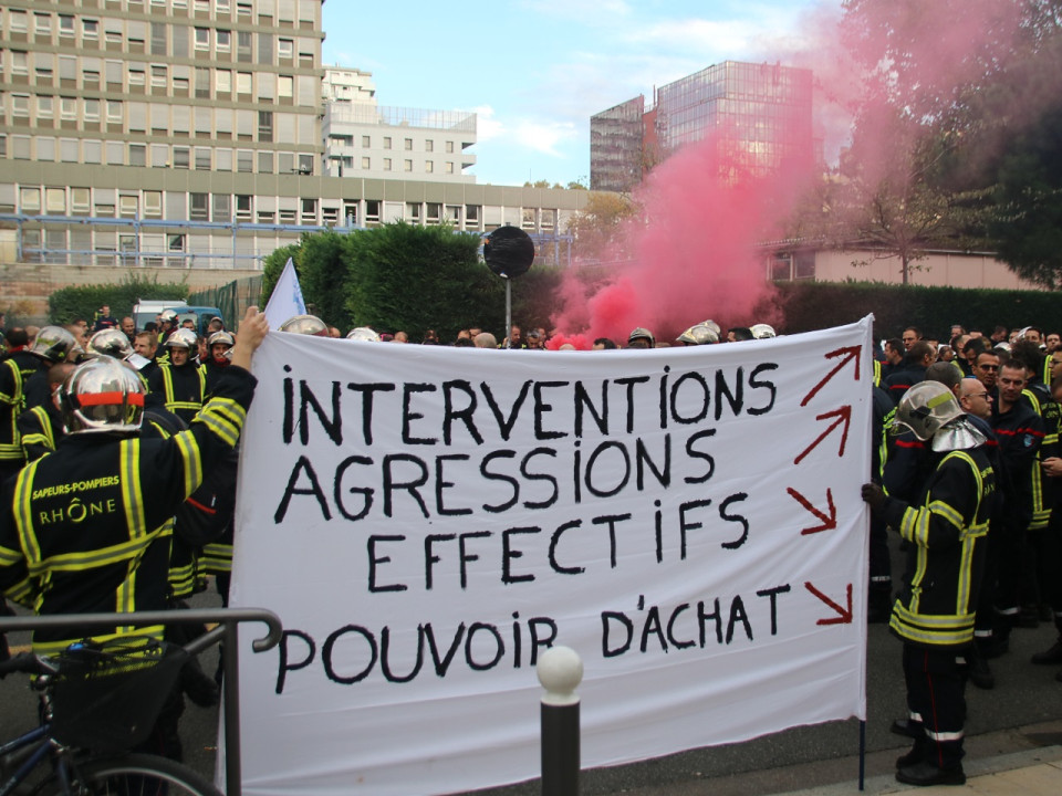 Les pompiers prêts à redescendre dans la rue pour de meilleurs droits