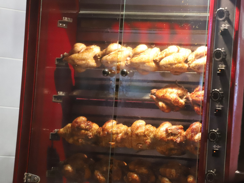 Trois boucheries vandalisées à Oullins, la piste vegan privilégiée ?