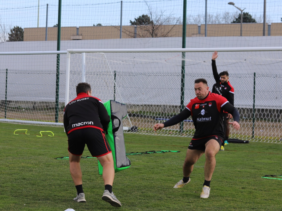 La rencontre à Clermont reportée à cause de nouveaux cas de Covid-19 au LOU Rugby