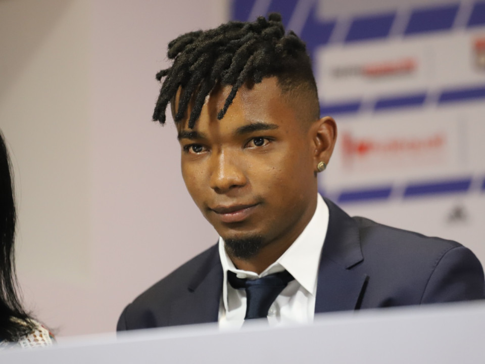 Critiqué pour son retour précipité au Brésil, Thiago Mendes (OL) se justifie