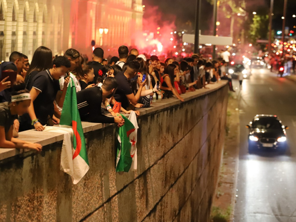 Victoire de l’Algérie à la CAN : pas de prison pour le voleur de sacs du Printemps