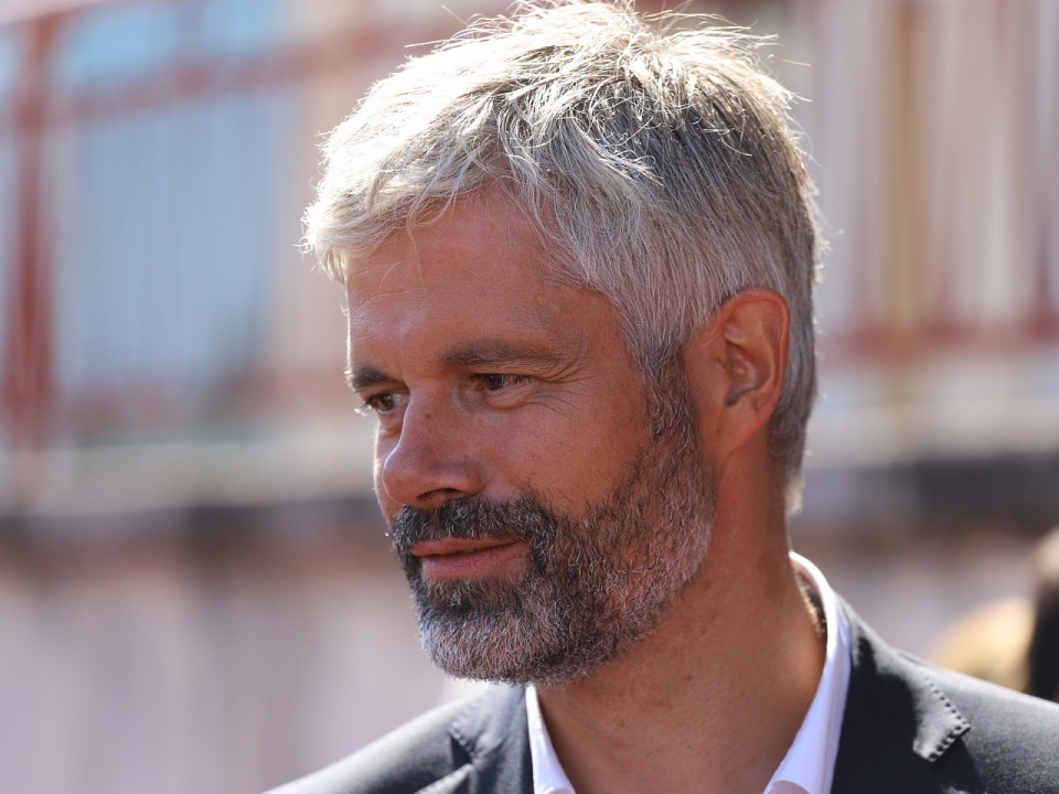 Grève SNCF : Laurent Wauquiez réclame un geste pour les abonnés TER