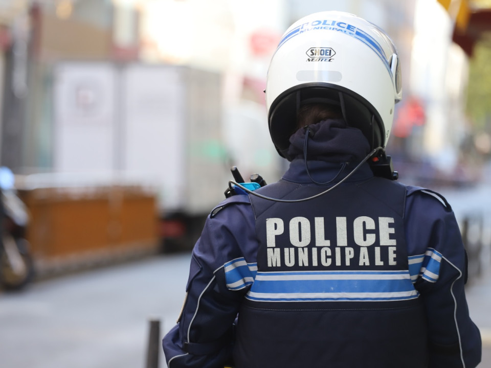 Lyon : ivre, il va récupérer sa voiture à la fourrière en défonçant la barrière