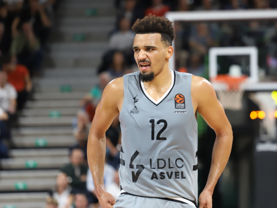 A Dijon, l’ASVEL rompt le sort et garde la tête (70-79)