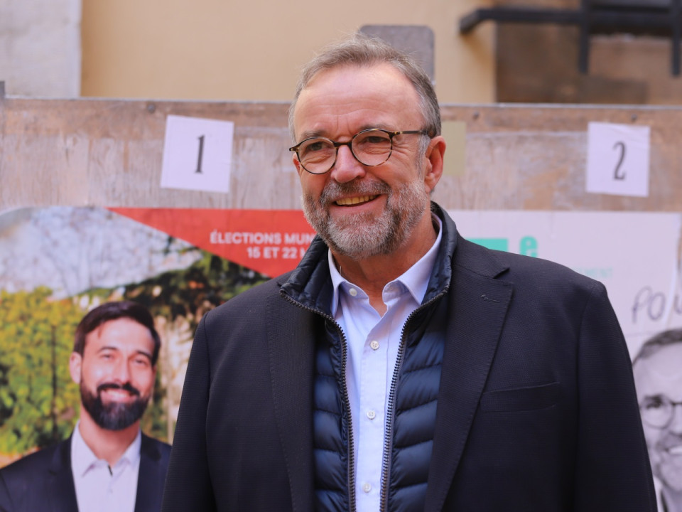Municipales à Lyon : Etienne Blanc repart en campagne et veut le retour de la tranquillité à la Guillotière