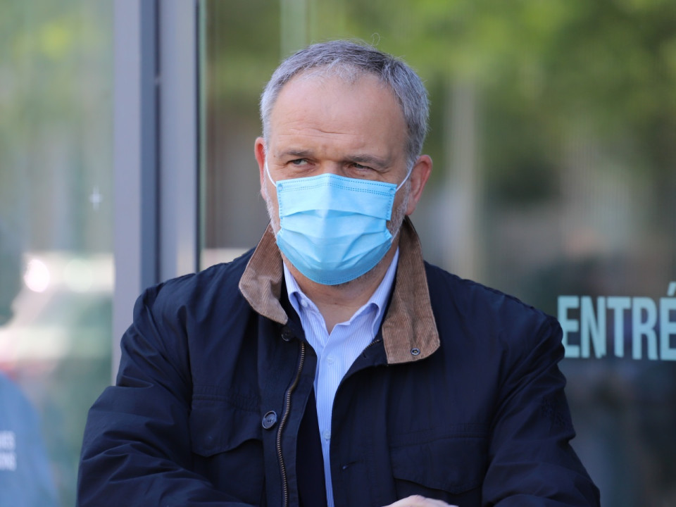 Arrêt de la Ligue 1 : un amendement de quatre sénateurs du Rhône pour soutenir Aulas (OL)