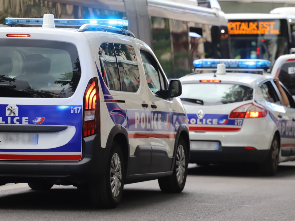 Lyon : un homme entre la vie et la mort après une violente rixe 