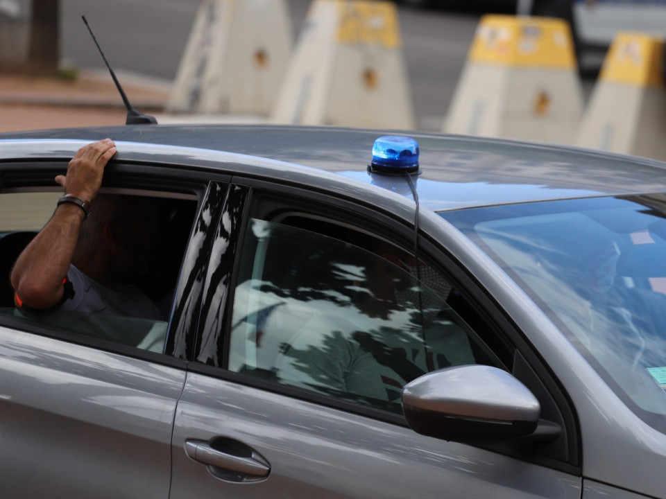 Près de Lyon : ivre, il menace sa femme avec un couteau et étrangle son beau-fils