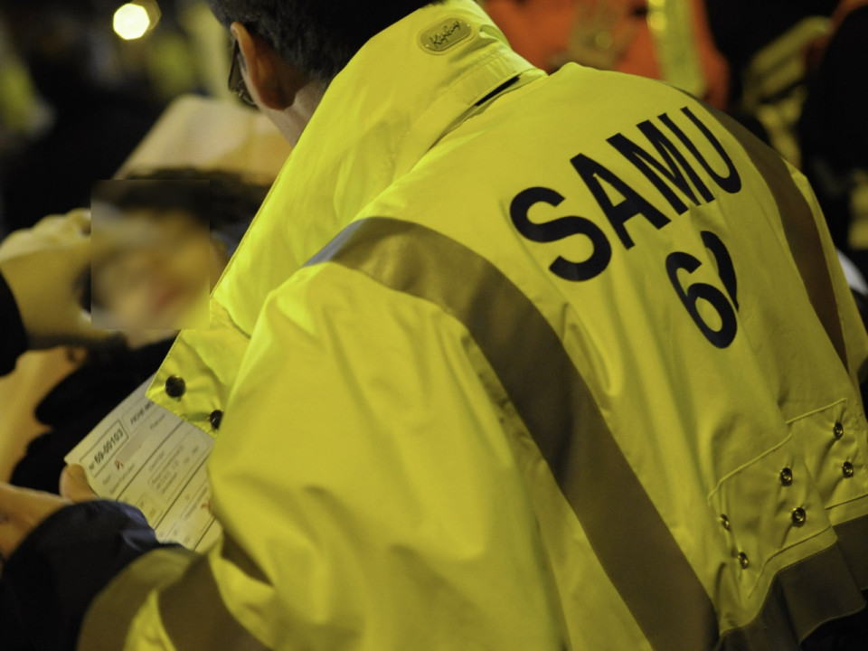 Près de Lyon : quatre personnes éjectées d’une télécabine lors d’un test, un décès