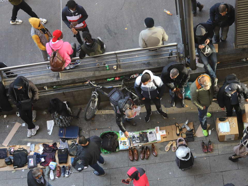 Lyon : quand des habitants invitent le maire à venir à la Guillotière
