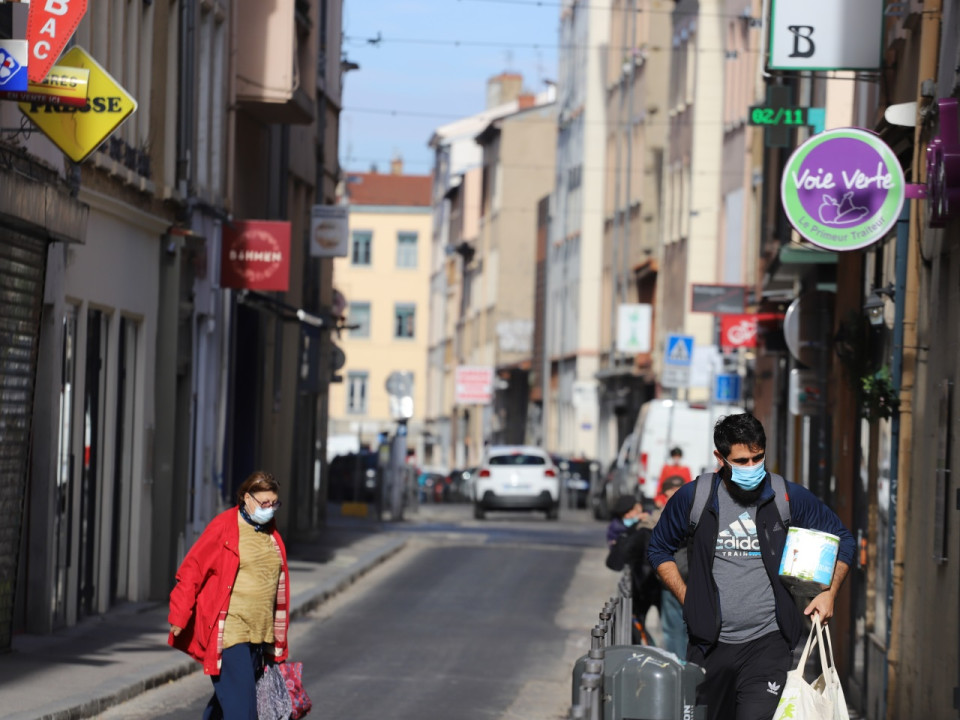Covid-19 à Lyon : l’Opac ne demandera pas le loyer de novembre à ses commerçants locataires