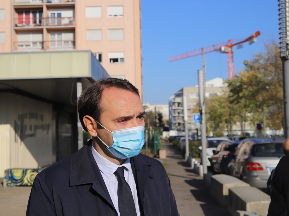 Bron : après de nouvelles violences, le maire affirme qu’il tiendra