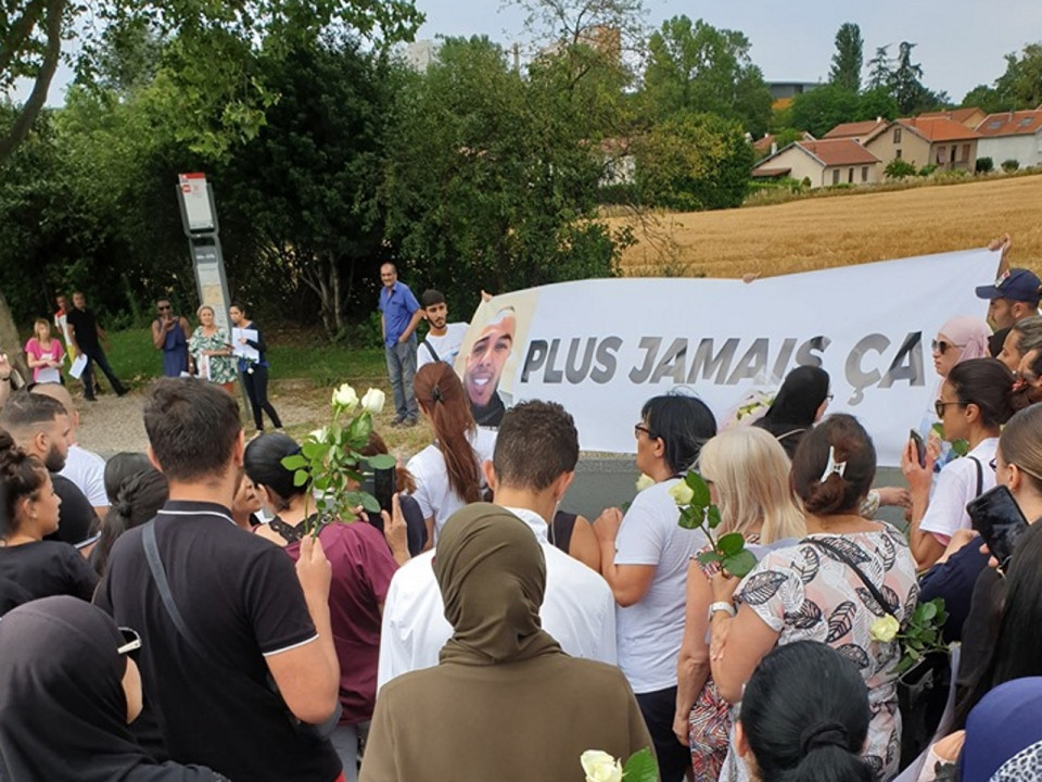 Accident mortel de trottinette : le suspect interpellé avant la marche blanche