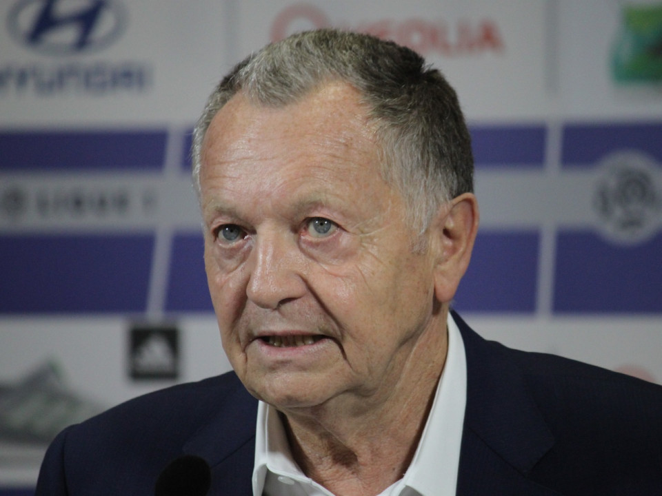 Arrivée de Neymar au PSG : "ce n'est pas rationnel", selon Jean-Michel Aulas