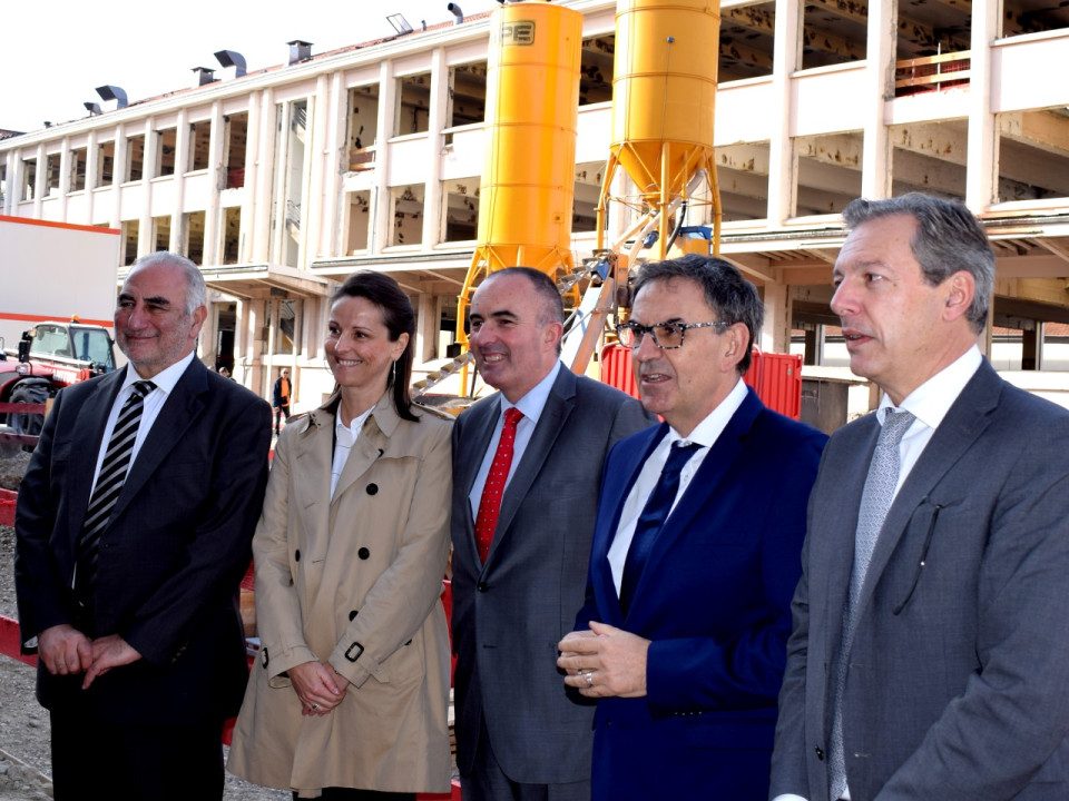 Coup de neuf nostalgique pour les anciennes blanchisseries des HCL à Bellecombe