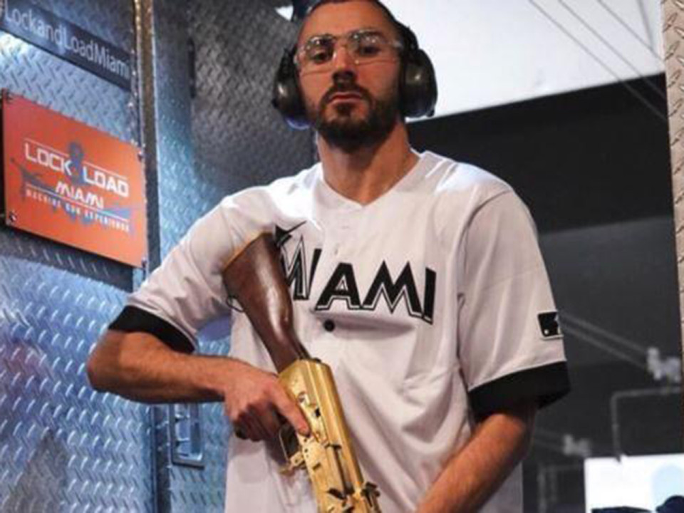 Kalachnikov, boxe avec Booba : les folles vacances de Noël de Karim Benzema