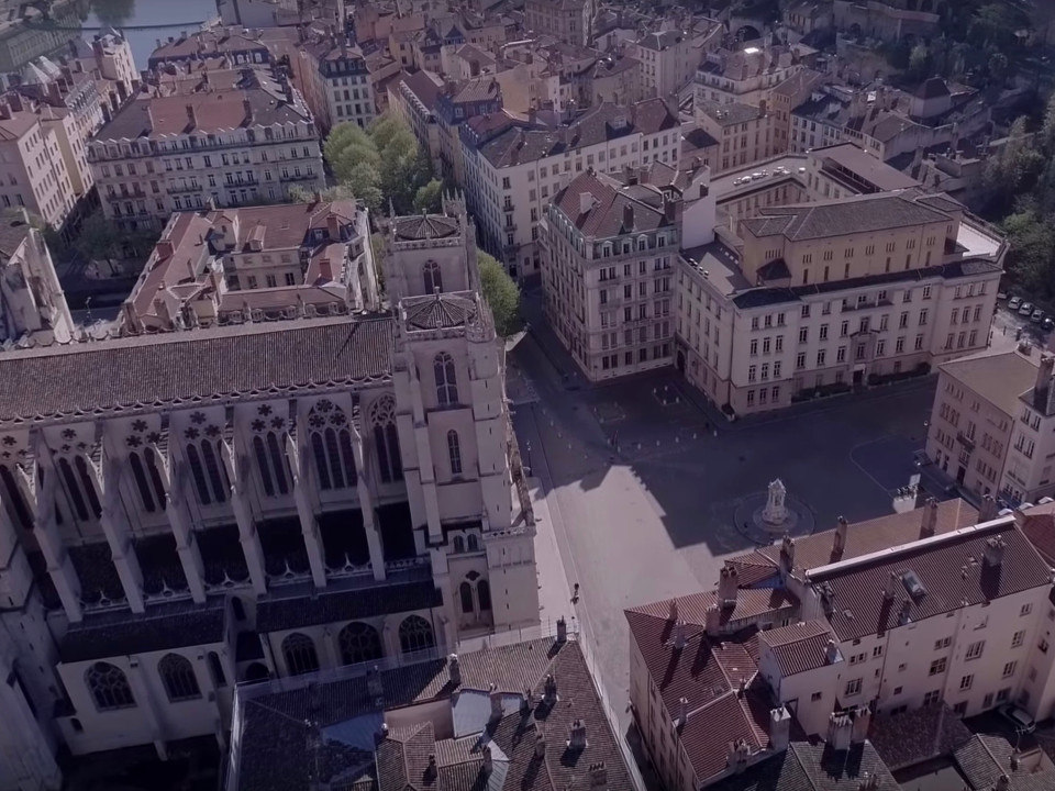 Lyon : une nouvelle vidéo tournée par un drone durant le confinement