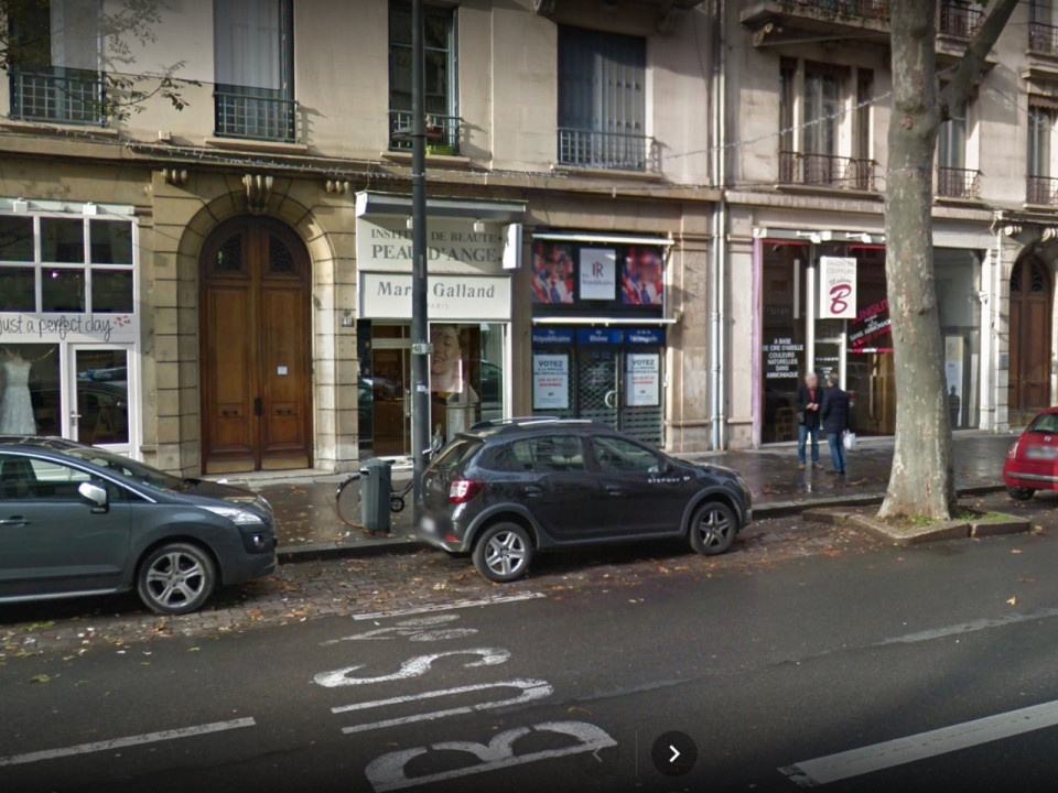 Lyon : la Fédération des Républicains du Rhône envahie par le GUD