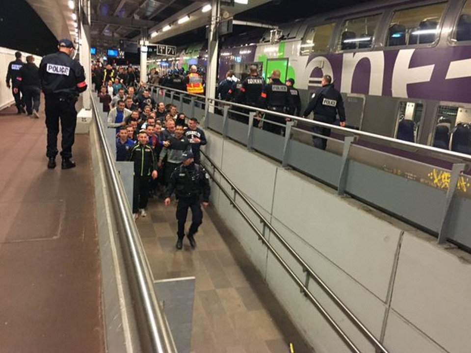 Euro 2016 : Lyon teste sa sécurité avec de faux supporters
