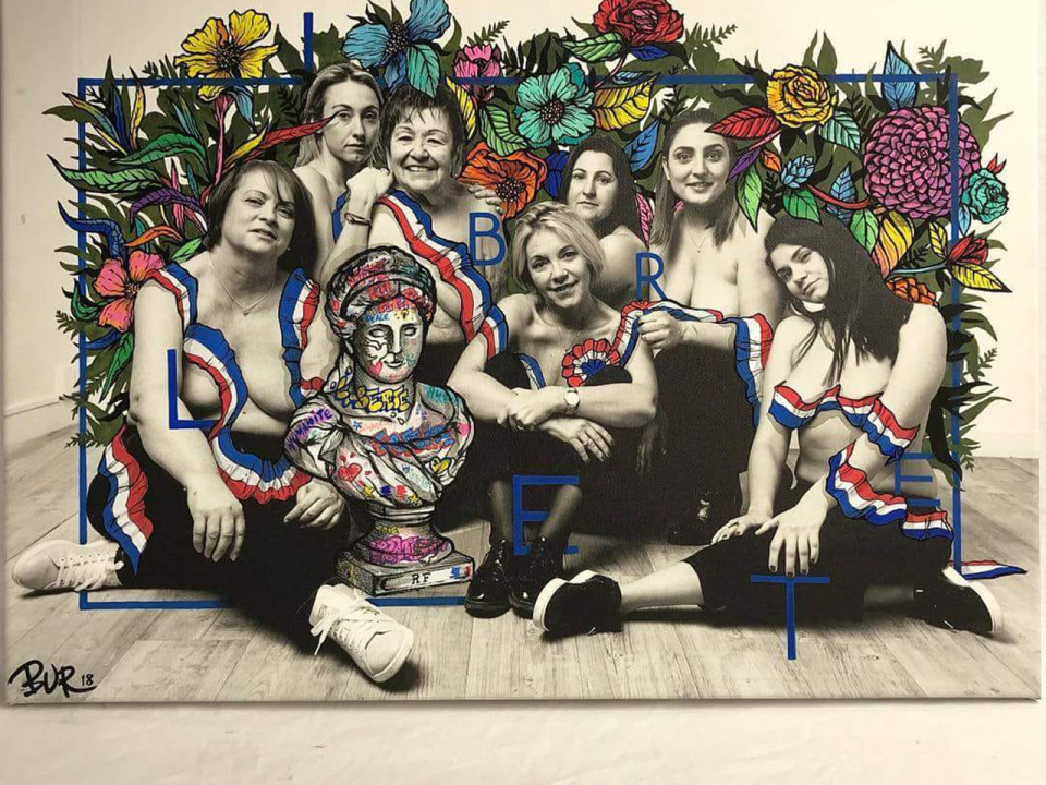 Projet Vénus : la toile des élues de Décines posant torse nu vendue aux enchères