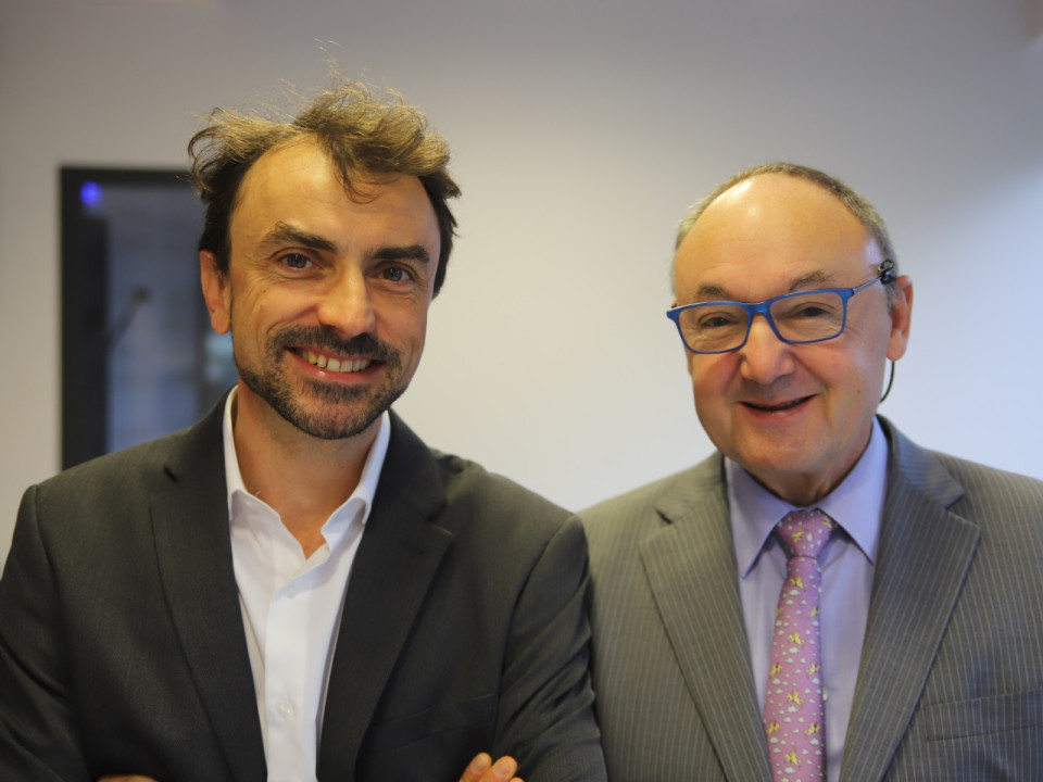 Grégory Doucet (EELV) : "Première mesure comme maire de Lyon : des repas 100% bio à la cantine"