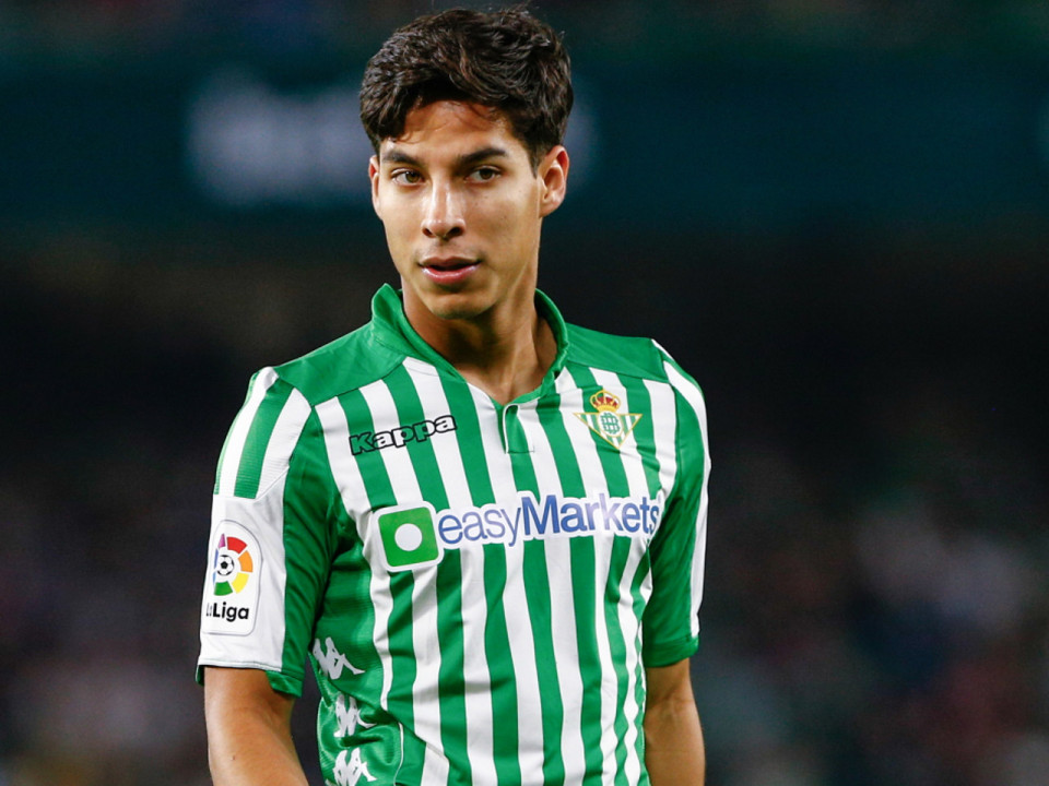L’OL ne lâcherait pas Diego Lainez (Bétis Séville)
