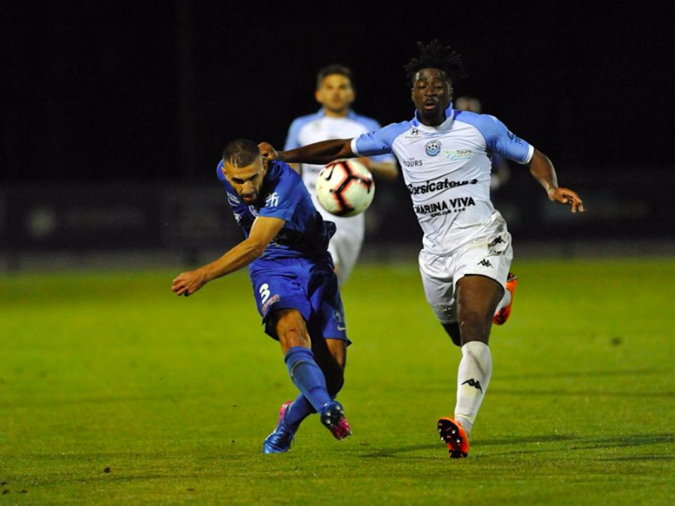 Lyon Duchère laisse le fauteuil de leader au Mans, le FCVB sort de la zone rouge