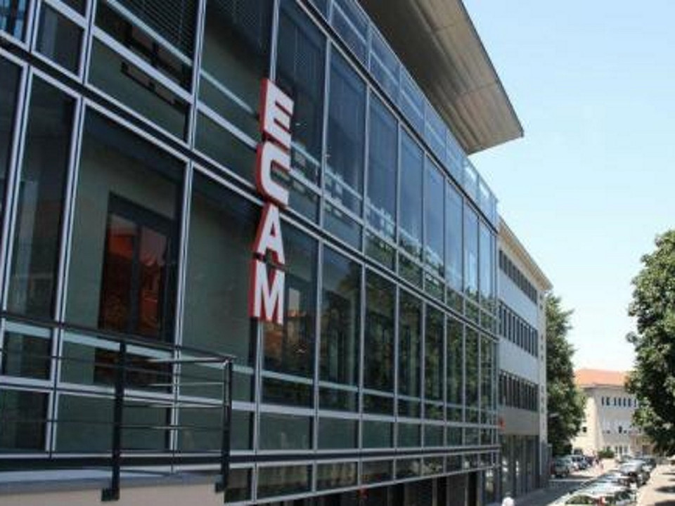 Des étudiants lyonnais entreprennent une course jusqu’à la côte Atlantique