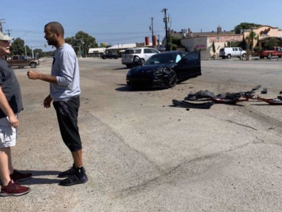 Tony Parker indemne après un accident de la route à San Antonio